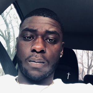 Meet your Posher, Tray